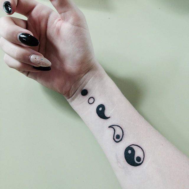 tatouage yin yang 89