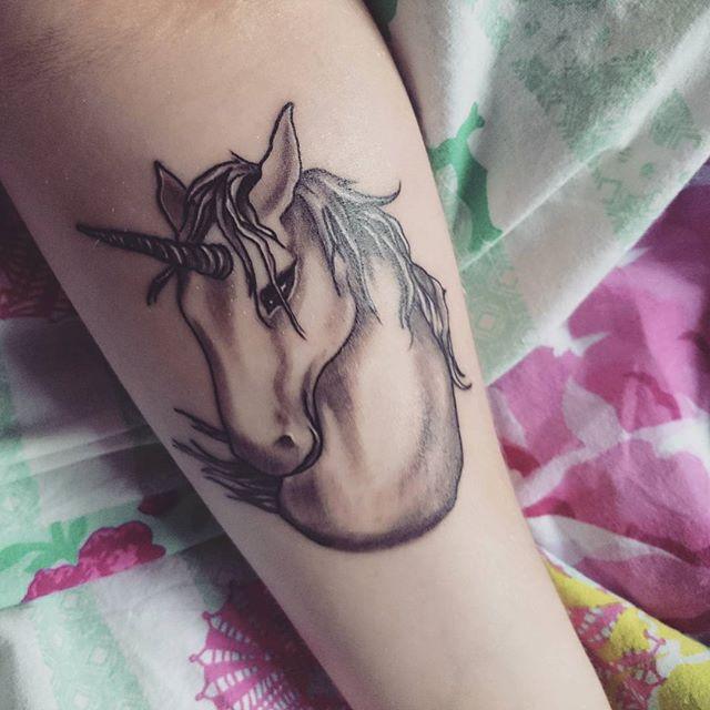 tatouage cheval 11