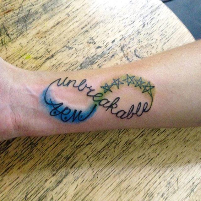 tatouage infini symbole 15