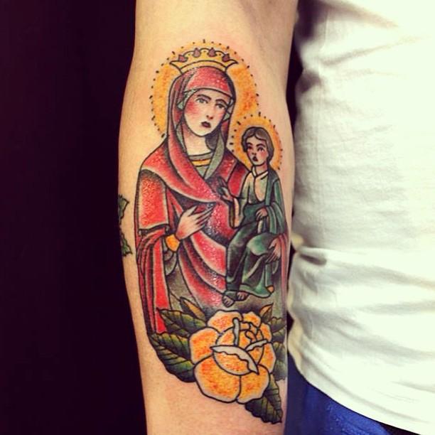 tatouage motif religieux 41