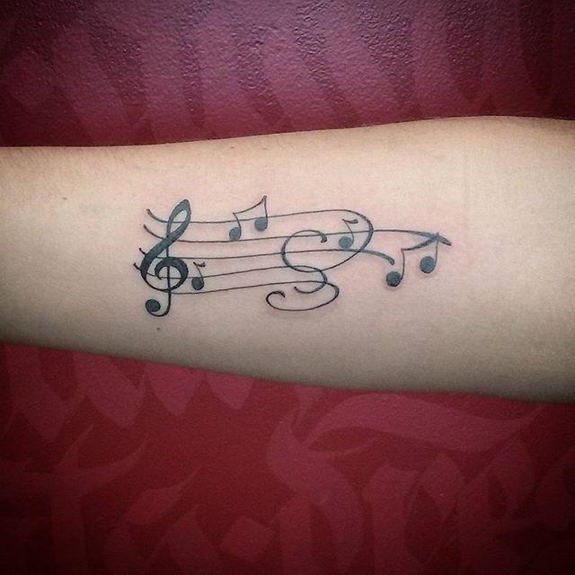 tatouage note musical 117