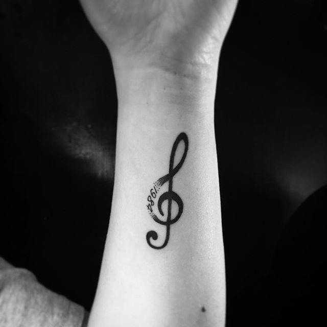 tatouage note musical 21