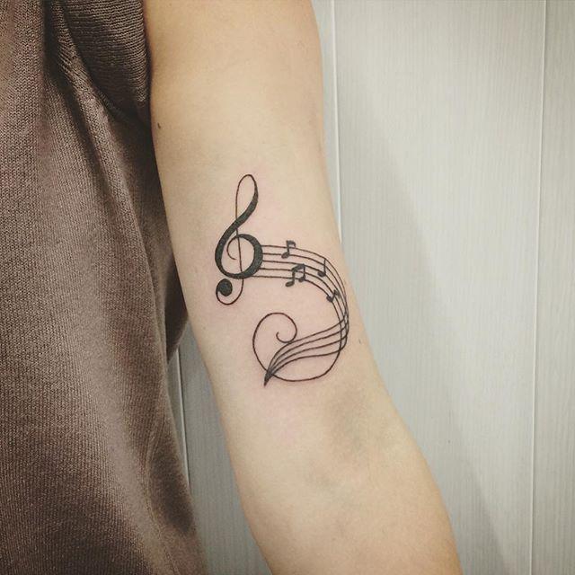 tatouage note musical 29