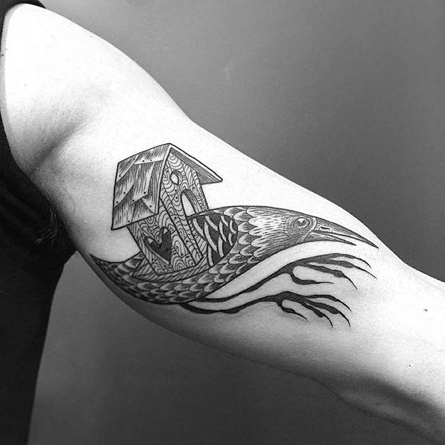 tatouage oiseau 45