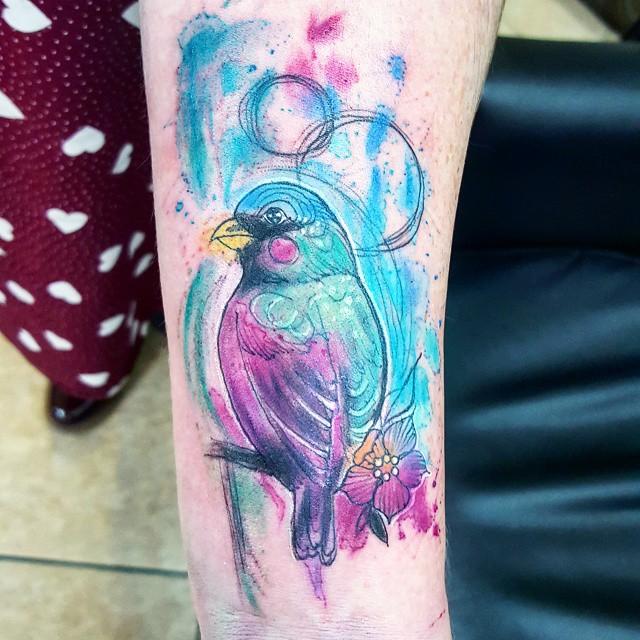 tatouage oiseau 95