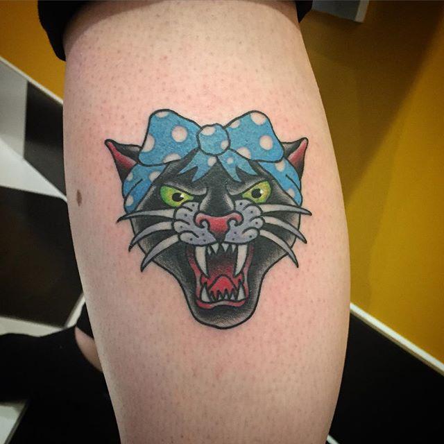 tatouage panthere 53