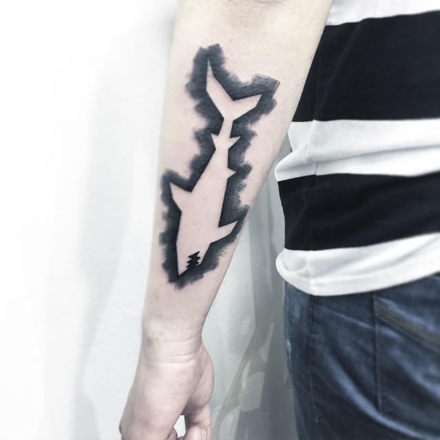 tatouage requin 01