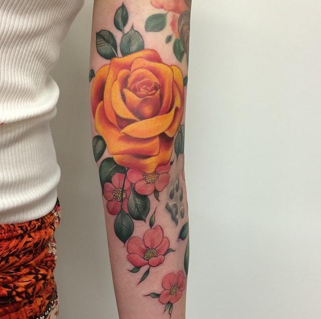 tatouage roses 101