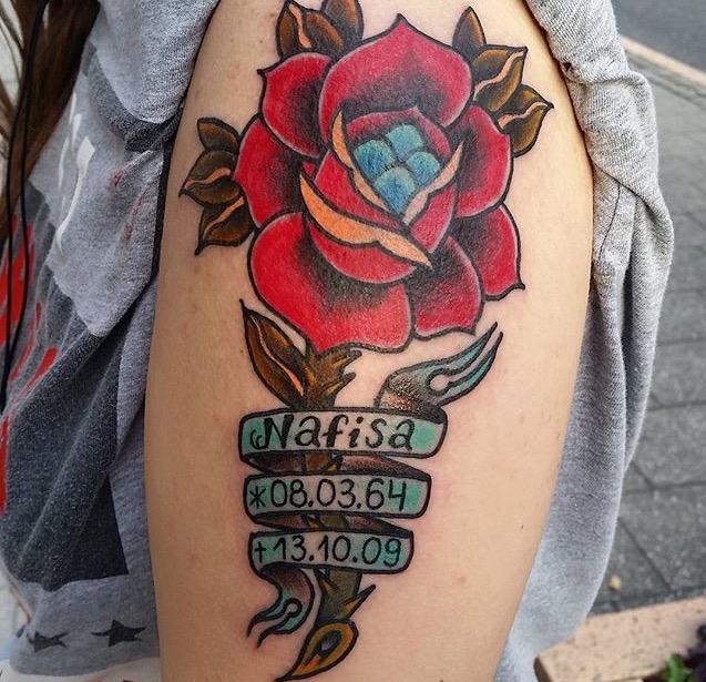 tatouage roses 129