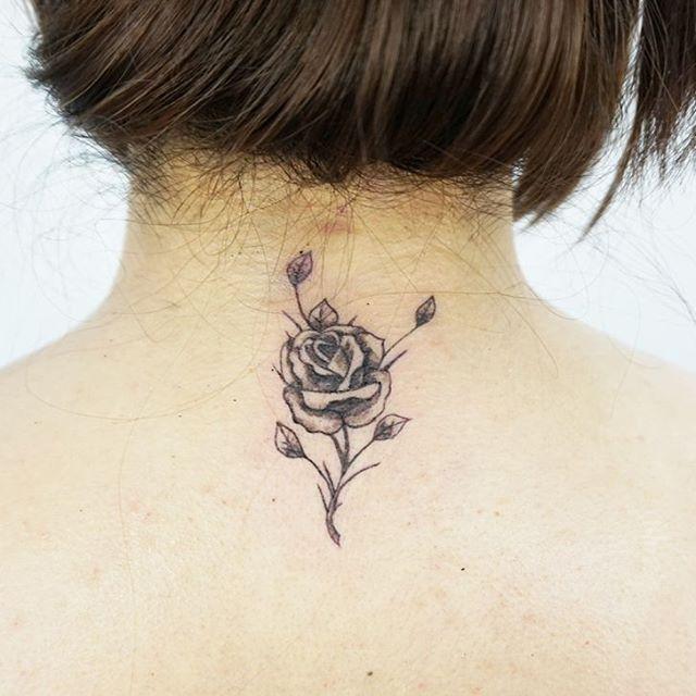 tatouage roses 35