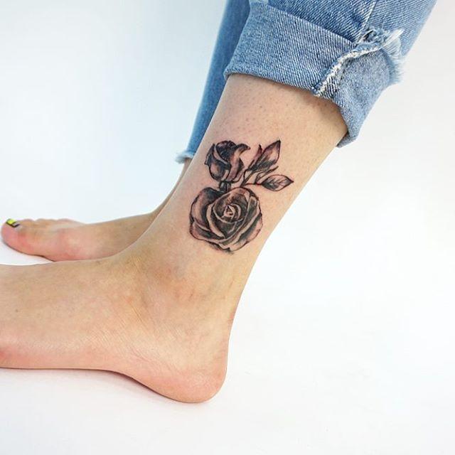 tatouage roses 43
