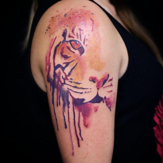 tatouage tigre 105