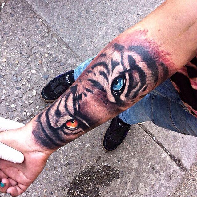 tatouage tigre 43