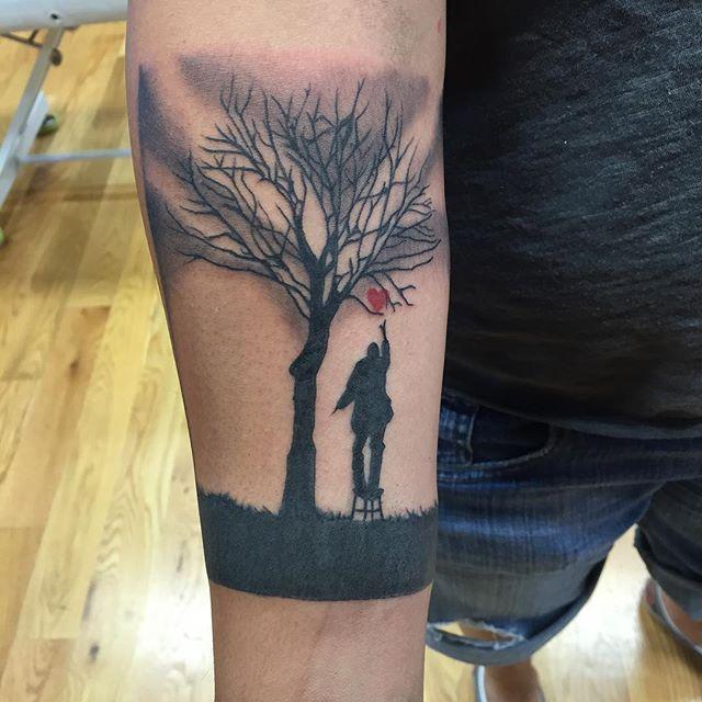 tatouage arbre 111