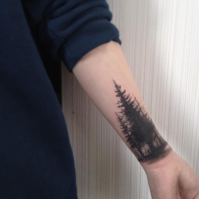 tatouage arbre 25