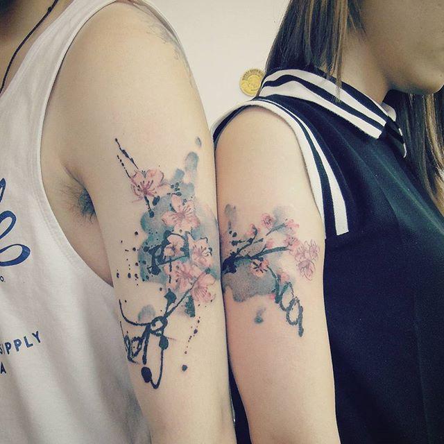 tatouage fleur cerisier sakura 119