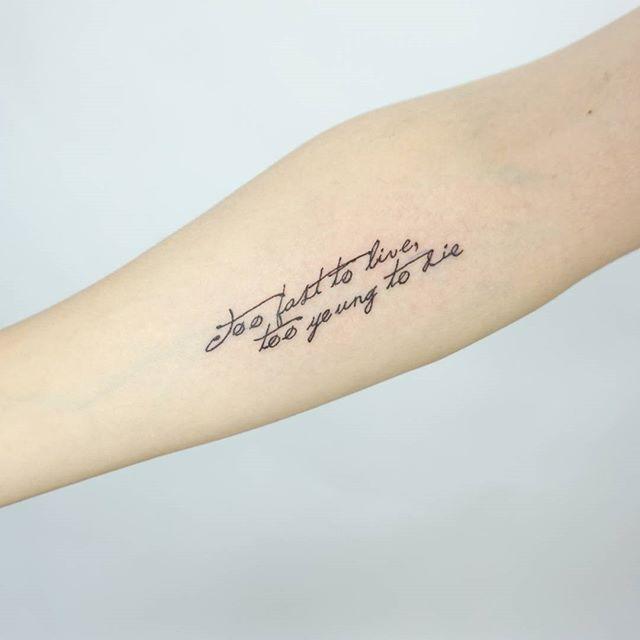 tatouage phrase 03