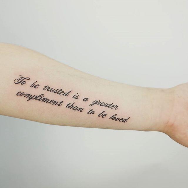 tatouage phrase 199