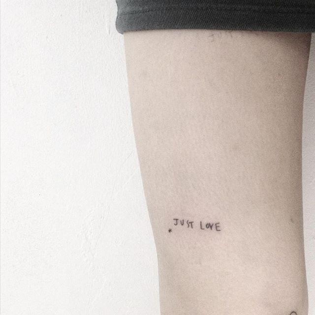 tatouage phrase 75