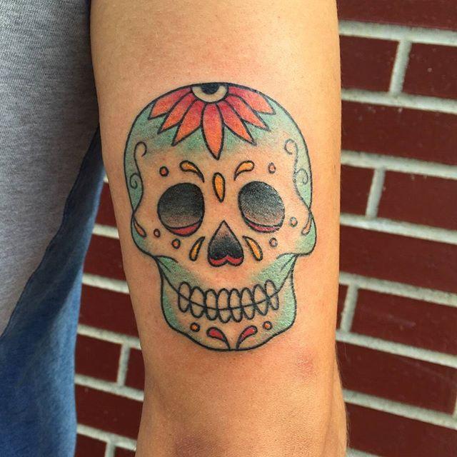 tatouage tete de mort mexicaine 25