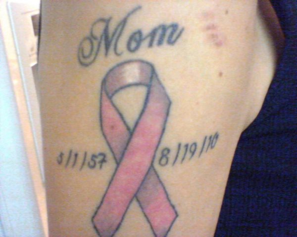 Photo memorial_mom_breast_cancer_tattoo_on_half_sleeve-9986