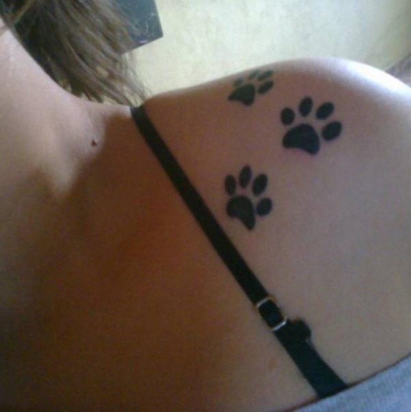 tatouage empreinte chien 167