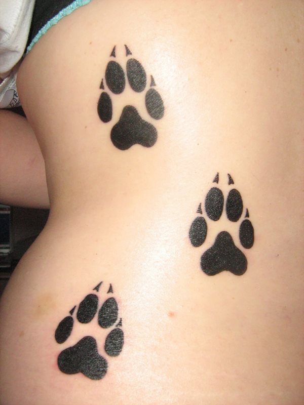 tatouage empreinte chien 99