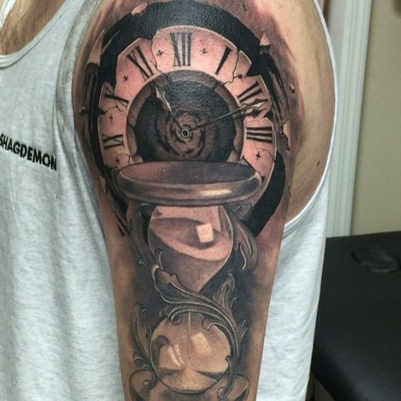 tatouage horloge montre 127