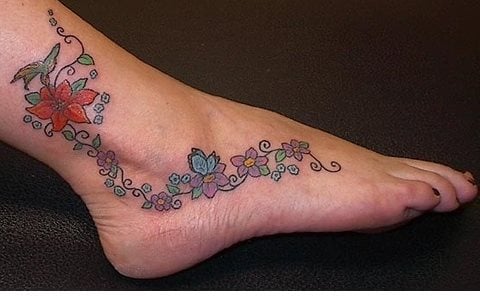 14 tatouages pied