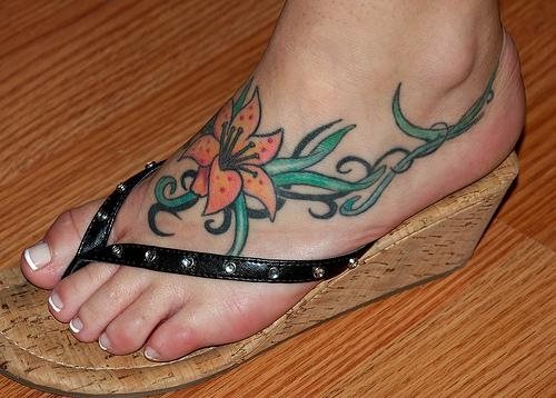 18 tatouages pied