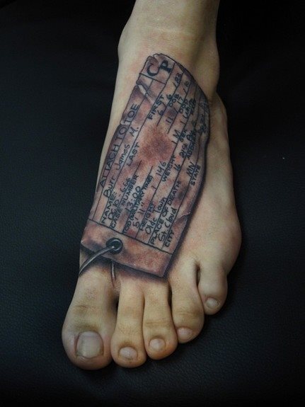 41 tatouages pied