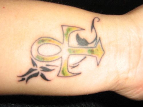 09 tatouages symboles