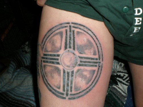 12 tatouages symboles