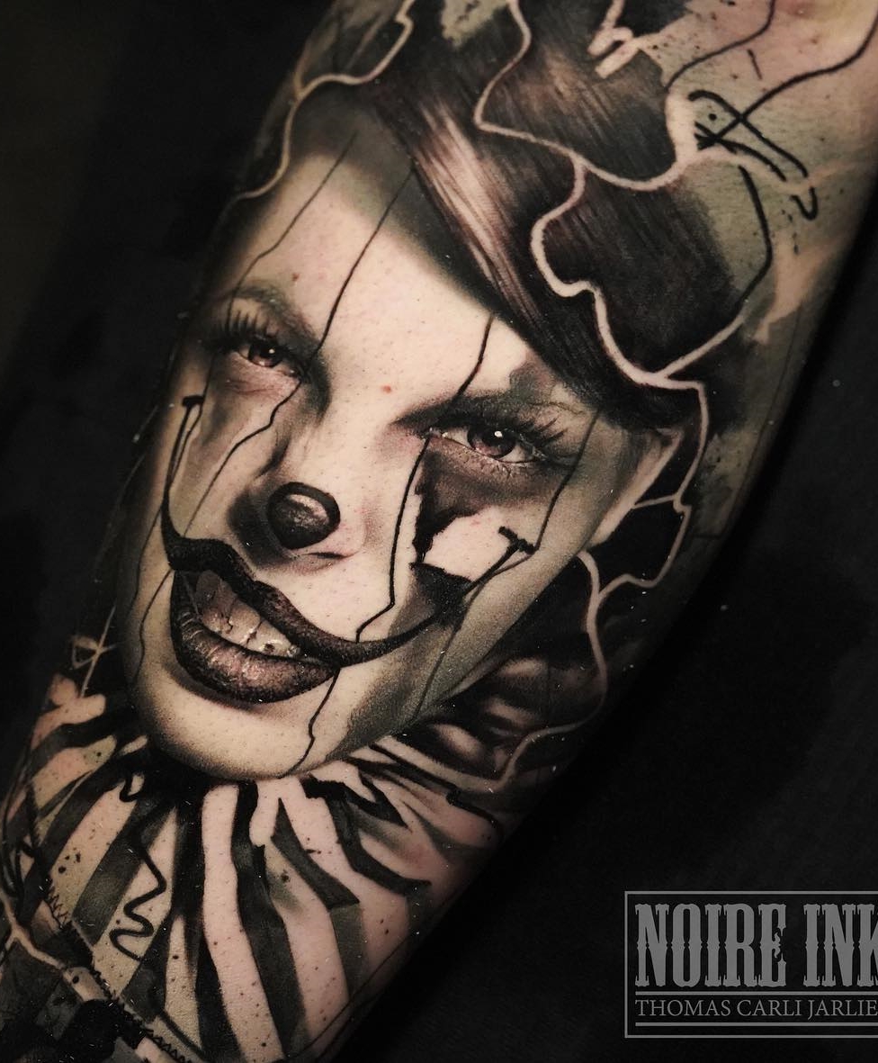 tatouage masculin de clown 11