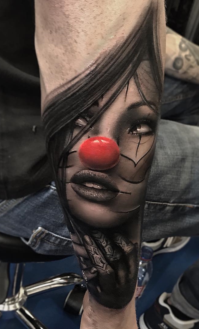 tatouage masculin de clown 19