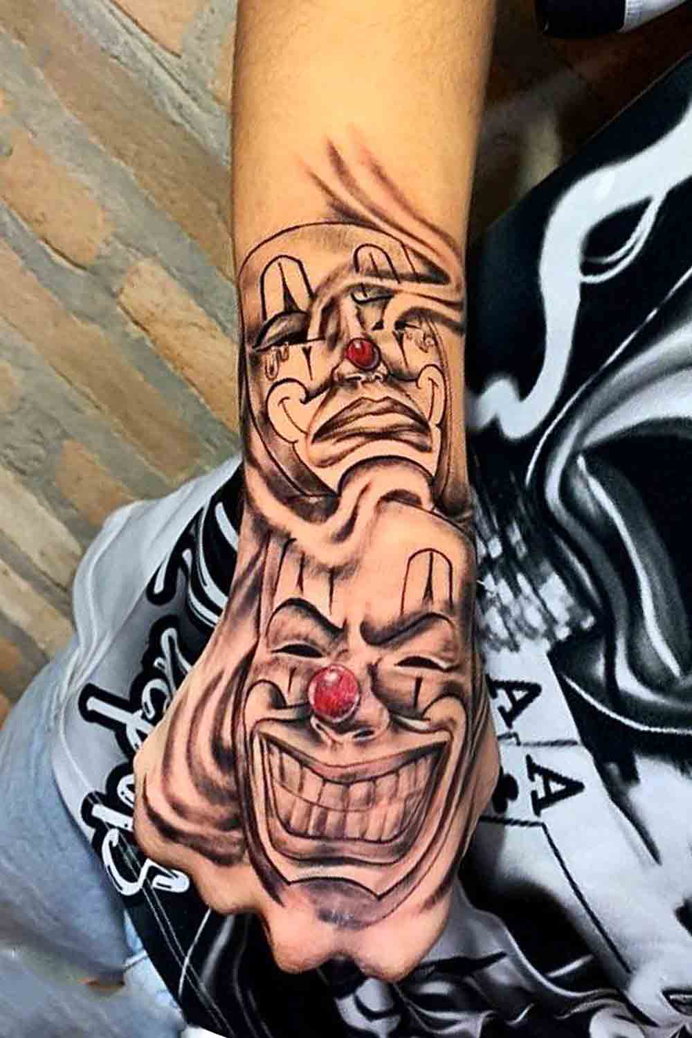 tatouage masculin de clown 29