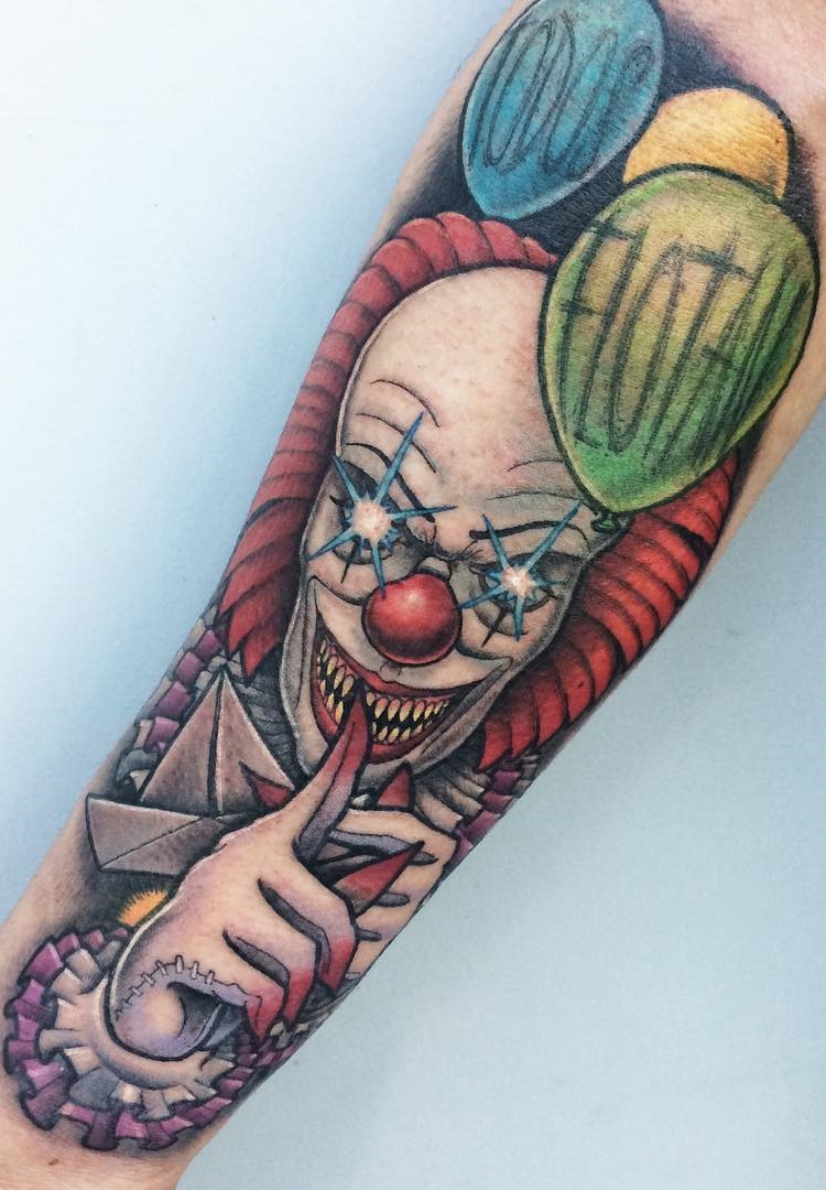 tatouage masculin de clown 59