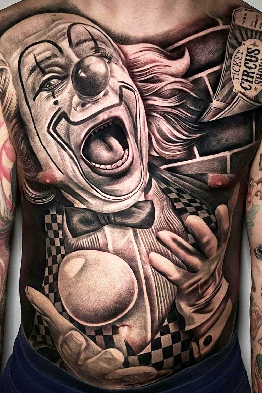 tatouage masculin de clown 87