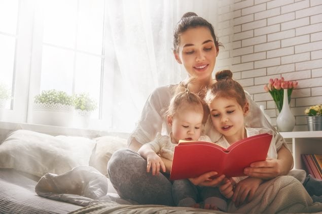 mum with children