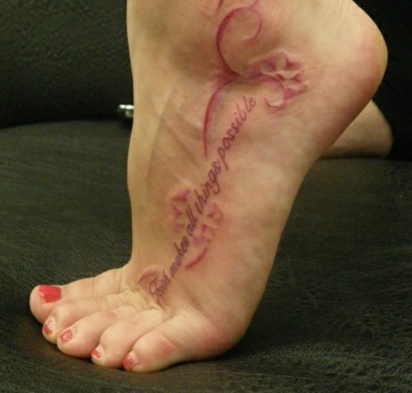 tatuaggi piedi immagine 408
