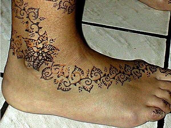 tatuaggio piede disegno 110