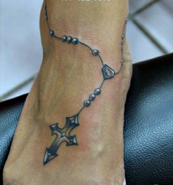 tatuaggio piede disegno 132