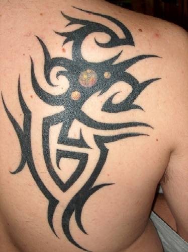 tatuaggio tribale 1015
