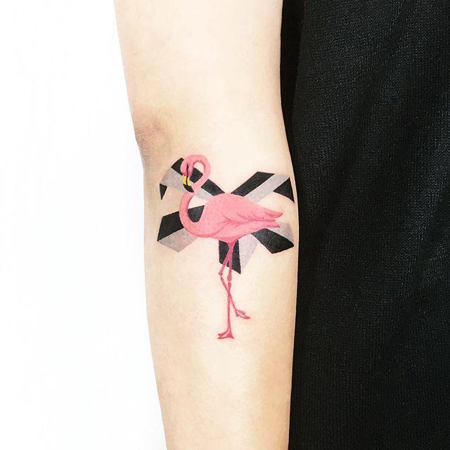 tatuaggio braccio di donna 149