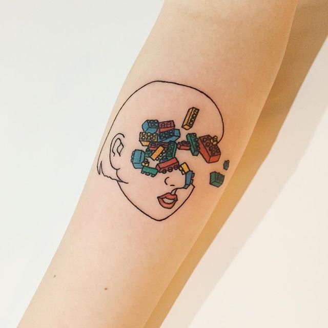 tatuaggio braccio di donna 227