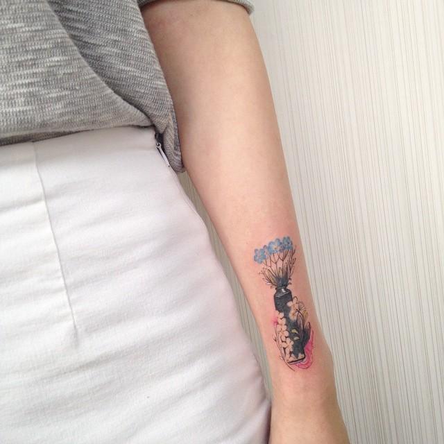 tatuaggio braccio di donna 55