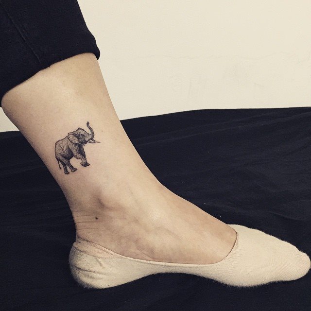 tatuaggio caviglia 15