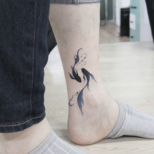 tatuaggio caviglia 39