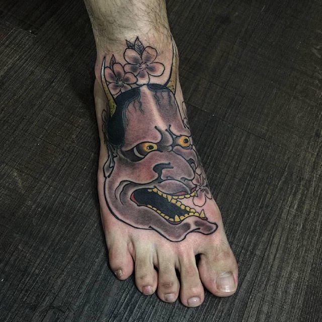 tatuaggio piede 113