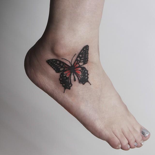 tatuaggio farfalla 115
